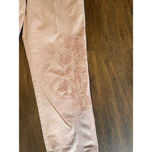 Chico's Size .5 (6 Regular) Dusty Pink Chino Pants - Picture 2 of 6